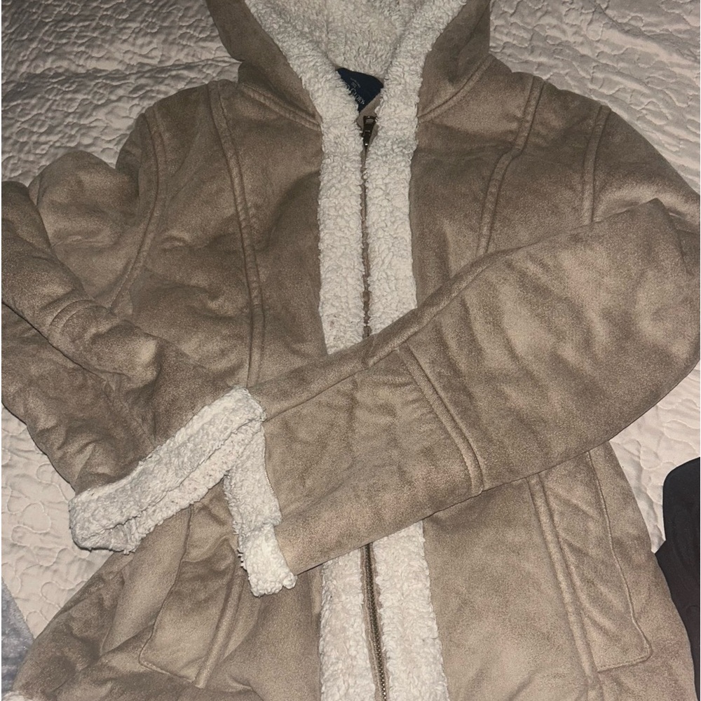 Winter faux leather fuzzy coat for the snow